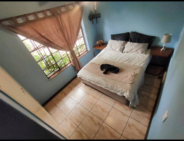 4 BEDROOM HOUSE FOR SALE IN BRACKENHURST